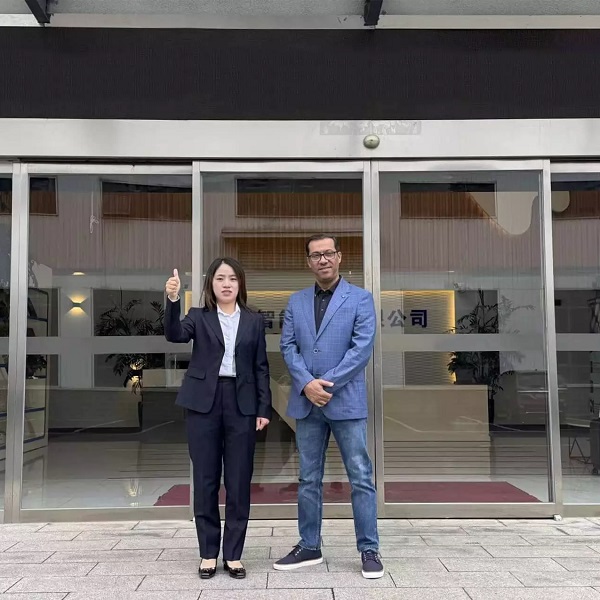 ترحب Coolnet بالوفود الدولية لاستكشاف المنتجات بشكل متعمق والتعاون الاستراتيجي